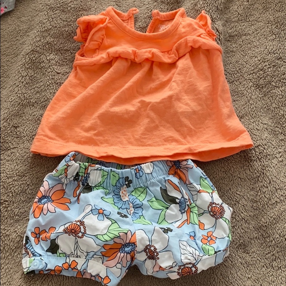 Newborn baby girl 2 piece orange and blue outfit.